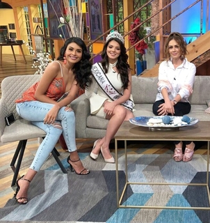 Kristal Silva feet photo thumbnail