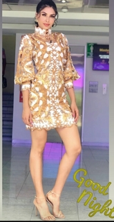 Kristal Silva feet photo thumbnail