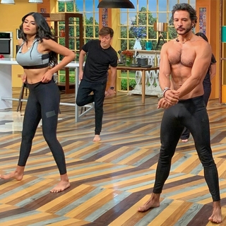 Kristal Silva feet photo thumbnail