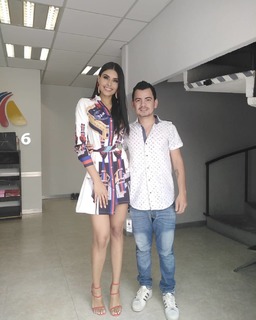 Kristal Silva feet photo thumbnail