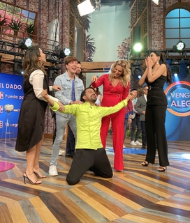 Kristal Silva feet photo thumbnail