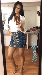 Kristal Silva feet photo thumbnail