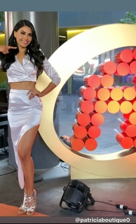 Kristal Silva feet photo thumbnail