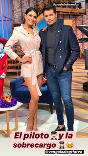 Kristal Silva feet photo thumbnail