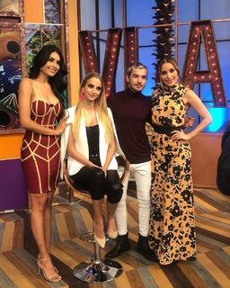 Kristal Silva feet photo thumbnail