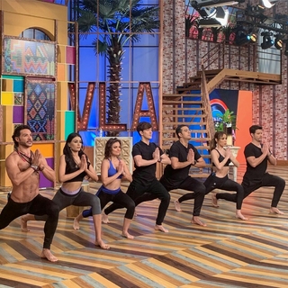 Kristal Silva feet photo thumbnail