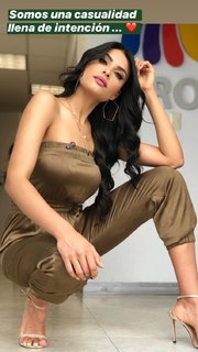 Kristal Silva feet photo thumbnail