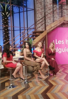 Kristal Silva feet photo thumbnail