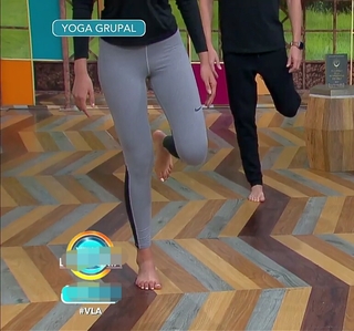 Kristal Silva feet photo thumbnail