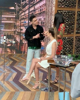 Kristal Silva feet photo thumbnail