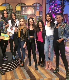 Kristal Silva feet photo thumbnail