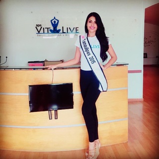 Kristal Silva feet photo thumbnail