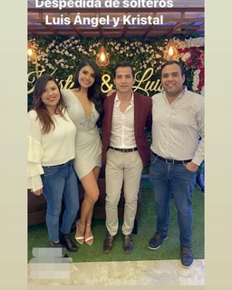 Kristal Silva feet photo thumbnail