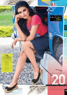 Kristal Silva feet photo thumbnail