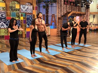 Kristal Silva feet photo thumbnail