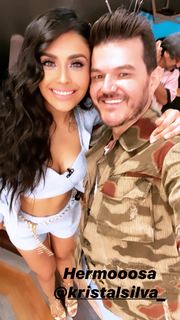 Kristal Silva feet photo thumbnail