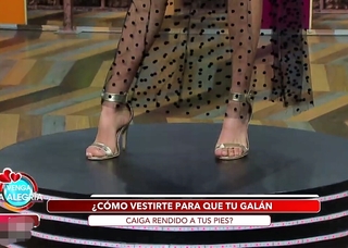 Kristal Silva feet photo thumbnail