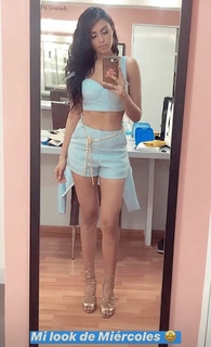 Kristal Silva feet photo thumbnail