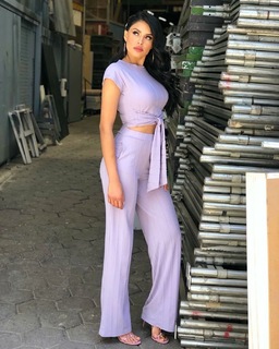 Kristal Silva feet photo thumbnail