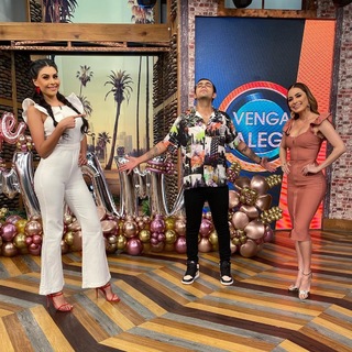 Kristal Silva feet photo thumbnail