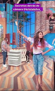 Kristal Silva feet photo thumbnail