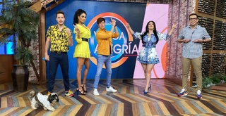 Kristal Silva feet photo thumbnail