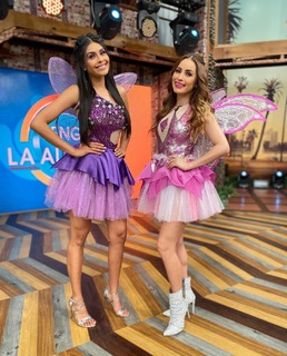 Kristal Silva feet photo thumbnail