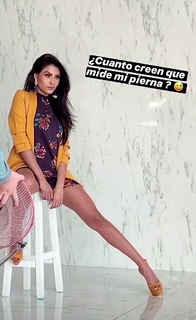 Kristal Silva feet photo thumbnail