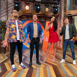 Kristal Silva feet photo thumbnail