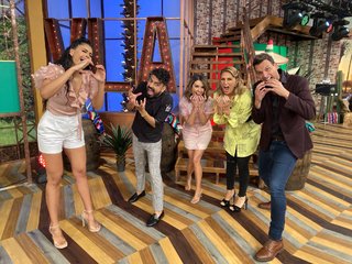 Kristal Silva feet photo thumbnail