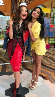 Kristal Silva feet photo thumbnail