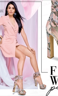 Kristal Silva feet photo thumbnail