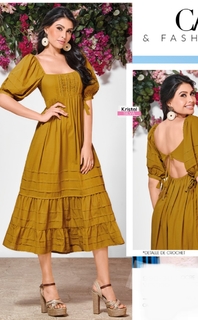 Kristal Silva feet photo thumbnail