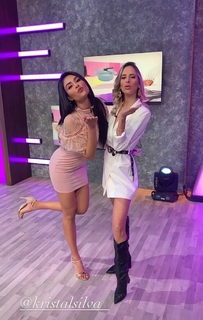 Kristal Silva feet photo thumbnail