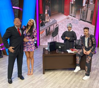 Kristal Silva feet photo thumbnail