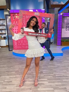 Kristal Silva feet photo thumbnail