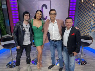 Kristal Silva feet photo thumbnail