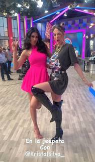 Kristal Silva feet photo thumbnail