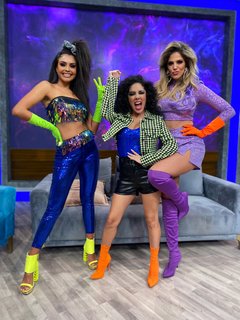 Kristal Silva feet photo thumbnail