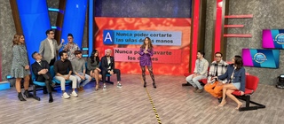 Kristal Silva feet photo thumbnail