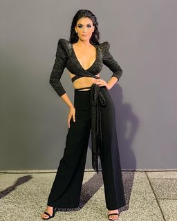 Kristal Silva feet photo thumbnail