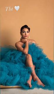 Kristal Silva feet photo thumbnail