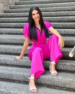 Kristal Silva feet photo thumbnail