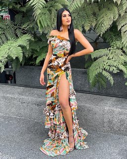 Kristal Silva feet photo thumbnail