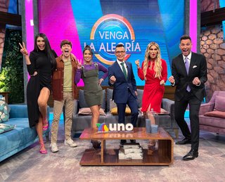 Kristal Silva feet photo thumbnail