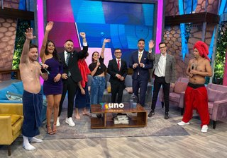 Kristal Silva feet photo thumbnail