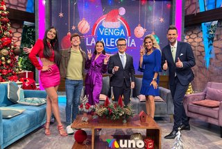 Kristal Silva feet photo thumbnail