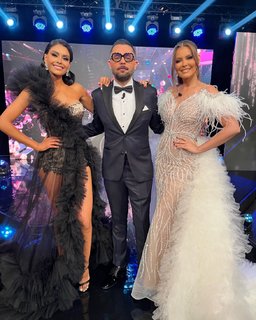 Kristal Silva feet photo thumbnail