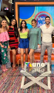 Kristal Silva feet photo thumbnail