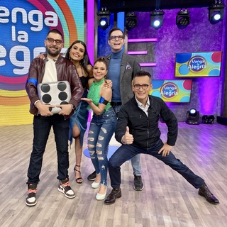 Kristal Silva feet photo thumbnail